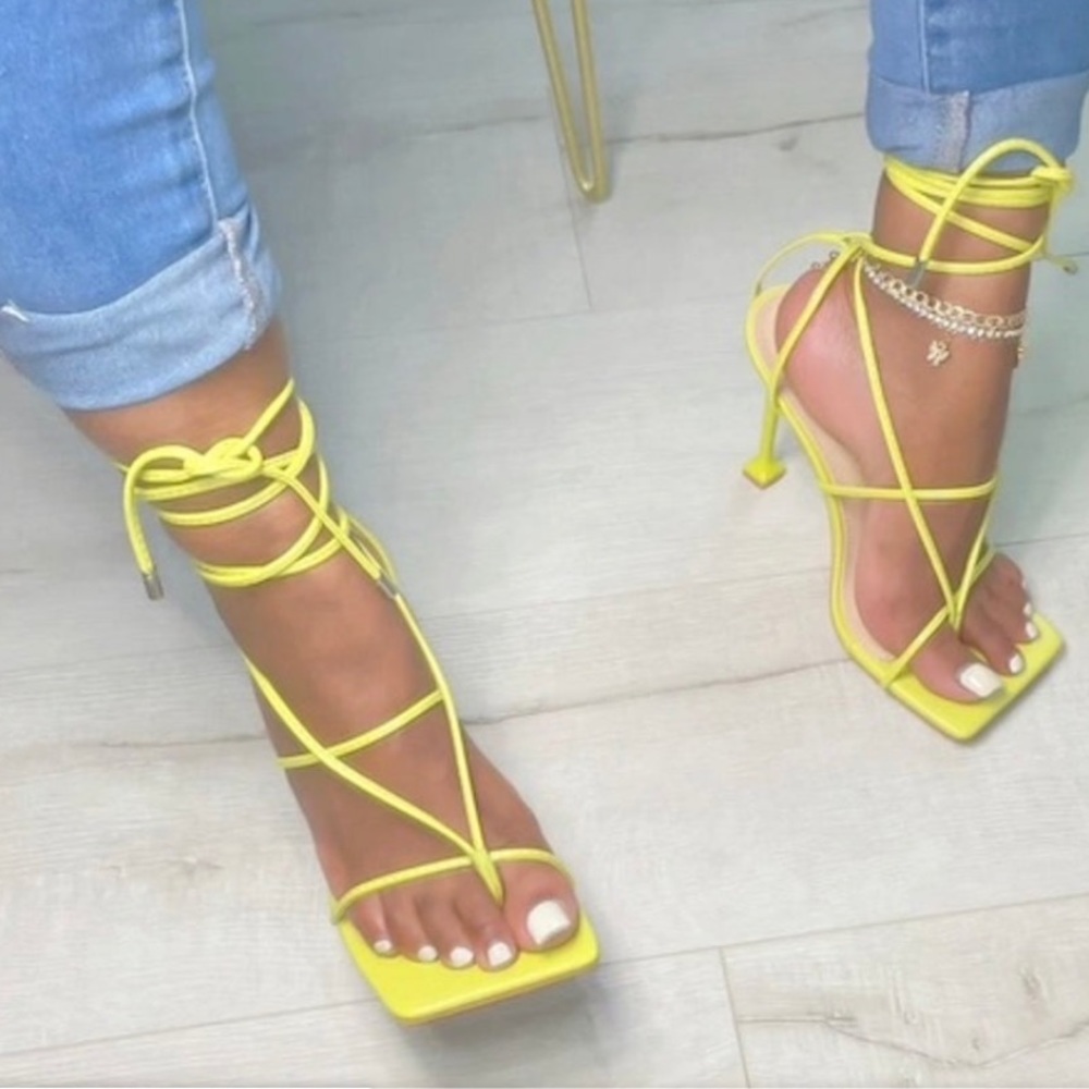 CUE! Yellow